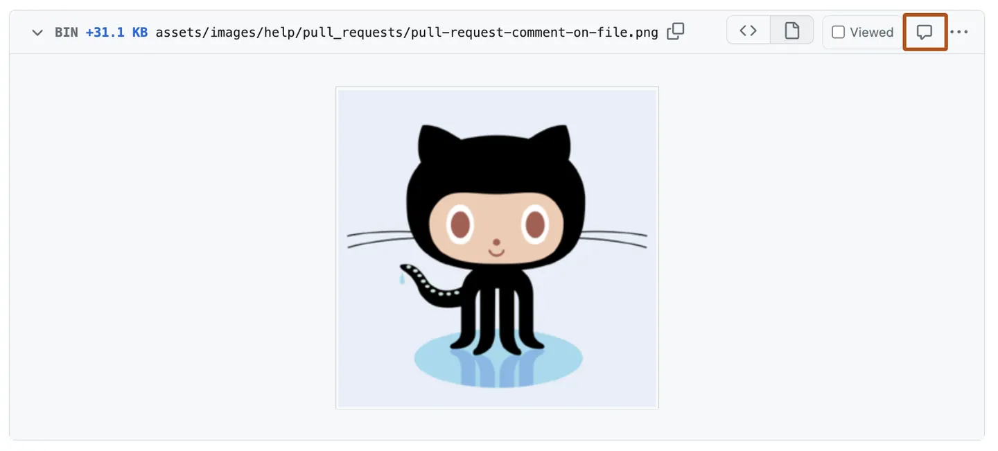Captura de pantalla de un archivo de imagen en la página "Archivos modificados" de una solicitud de extracción. A la derecha del archivo, aparece un icono de comentario en naranja